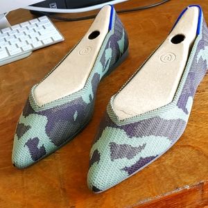 Size 10 Camo Rothys